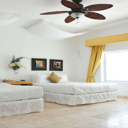Best Western PLUS Luna del Mar Manzanillo Exterior foto