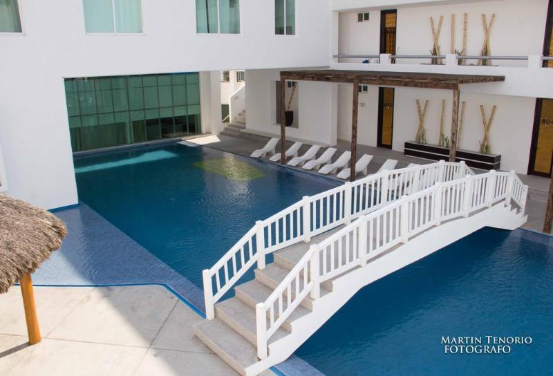 Best Western PLUS Luna del Mar Manzanillo Exterior foto